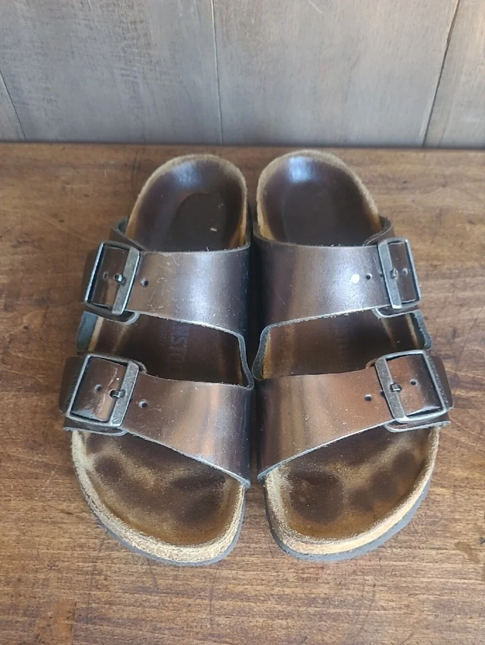 Birkenstock Arizona Sandals Women's sz 37/6.5US Metallic Sandals